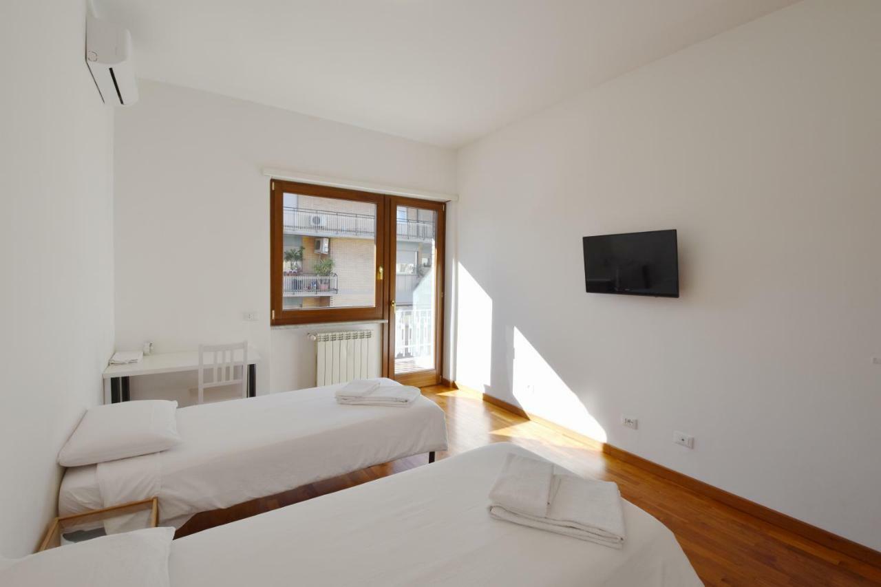 Nice And Warm Rooms Roma Ngoại thất bức ảnh